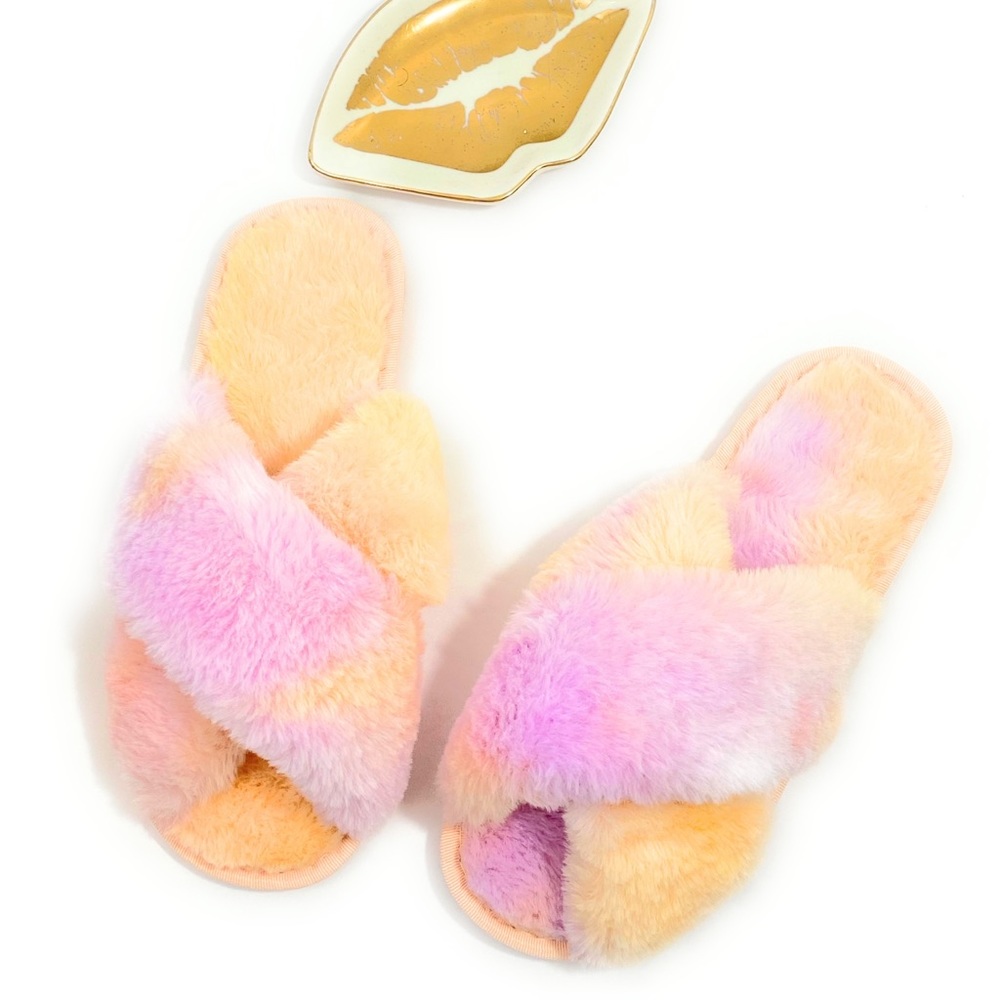 Women’s fuzzy slippers faux faux tie dye